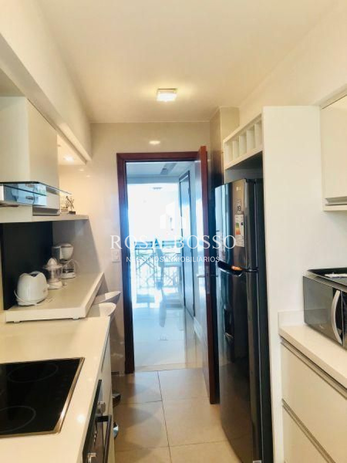 Apartamento ID.7998 - Apartamento en venta Playa Mansa 2 dormitorios MIAMI BOOULEVARD