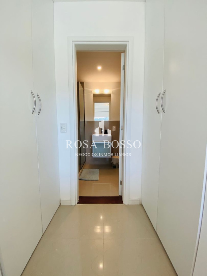 Apartamento ID.7845 - Venta Apartamento de 3 DORMITORIOS en Playa Brava, Punta del Este