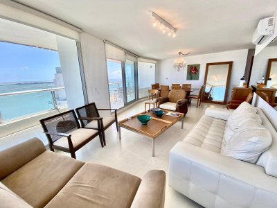 Departamento en Venta Seasson Tower Playa Mansa 