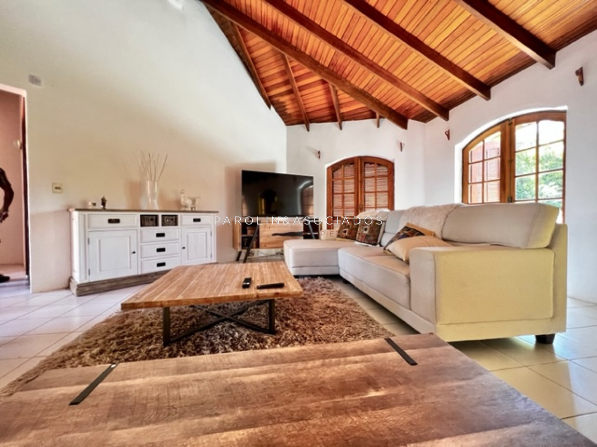 Beverly Hills - GoPunta - Portal Inmobiliario de Punta del Este - Maldonado