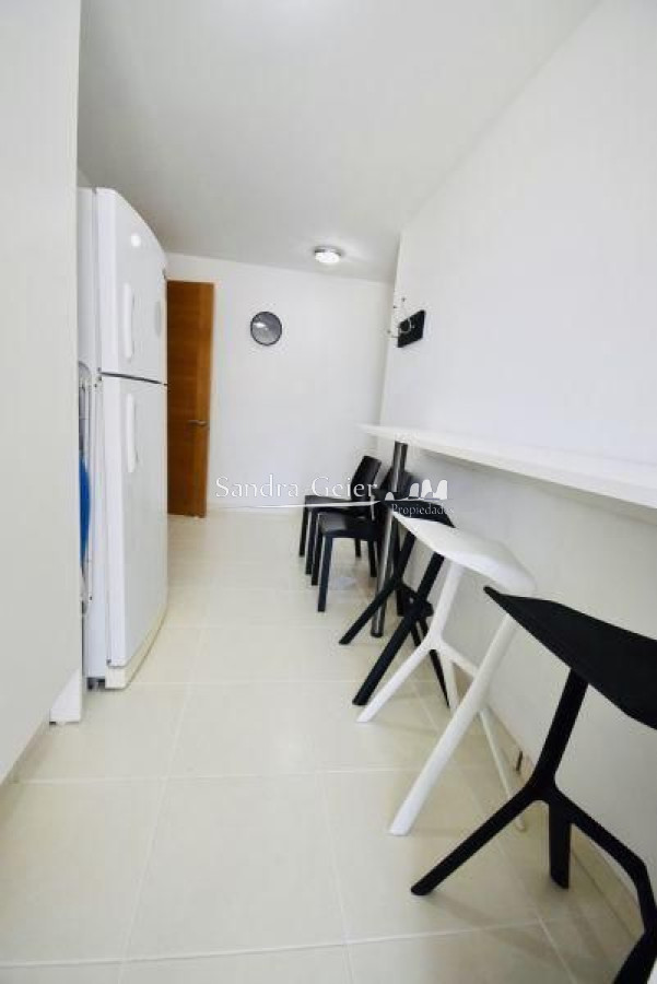Apartamento ID.2156 - Oportunidad apartamento de 3 dormitorios en Season Tower