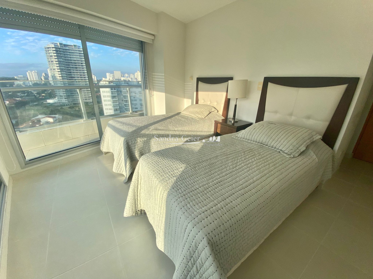 Apartamento ID.2158 -  Seasons Tower - Apartamento en venta Mansa 3 dormitorios