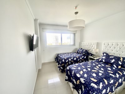 Apartamento en venta Playa Mansa 2 dormitorios MIAMI BOOULEVARD - NYP39718A