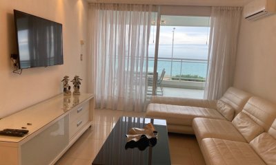 Venta apartamento 3 dormitorios en Playa Mansa - Punta del Este