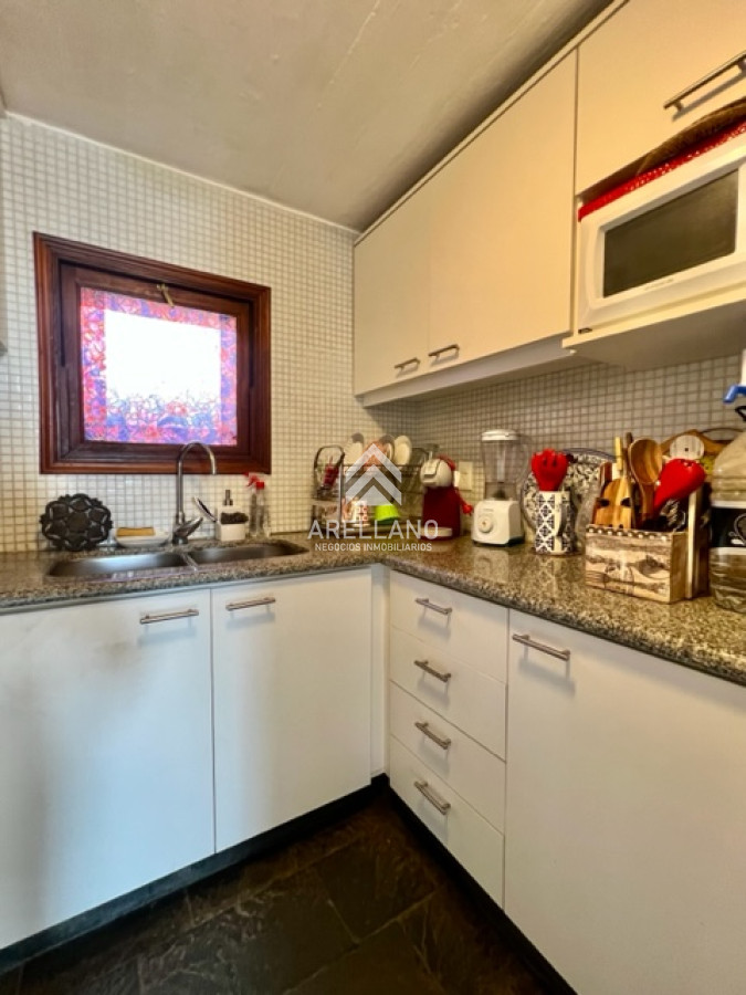 Casa ID.6031 - Casa en venta, punta del este, 2 dormitorios, Barrio privado parque pinares