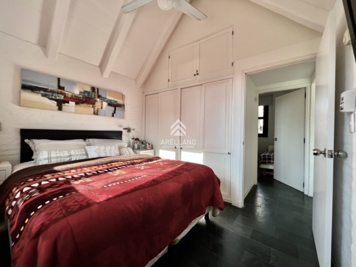 Casa ID.6031 - Casa en venta, punta del este, 2 dormitorios, Barrio privado parque pinares