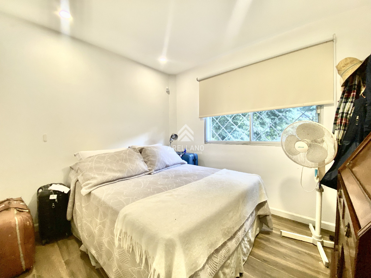 Casa ID.5019 - 4 dormitorios, Cantegril