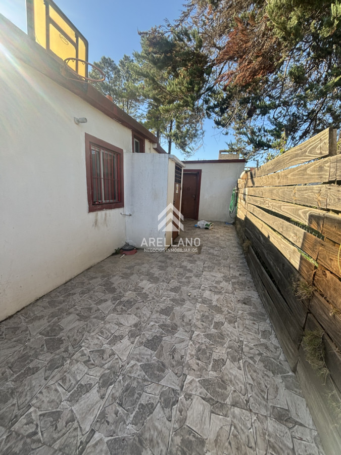 Casa ID.4610 - Oportuinda en venta! Casa solida de construccion tradicional en barrio super tranquilo, 3 dormitorios Maldoando Punta del Este