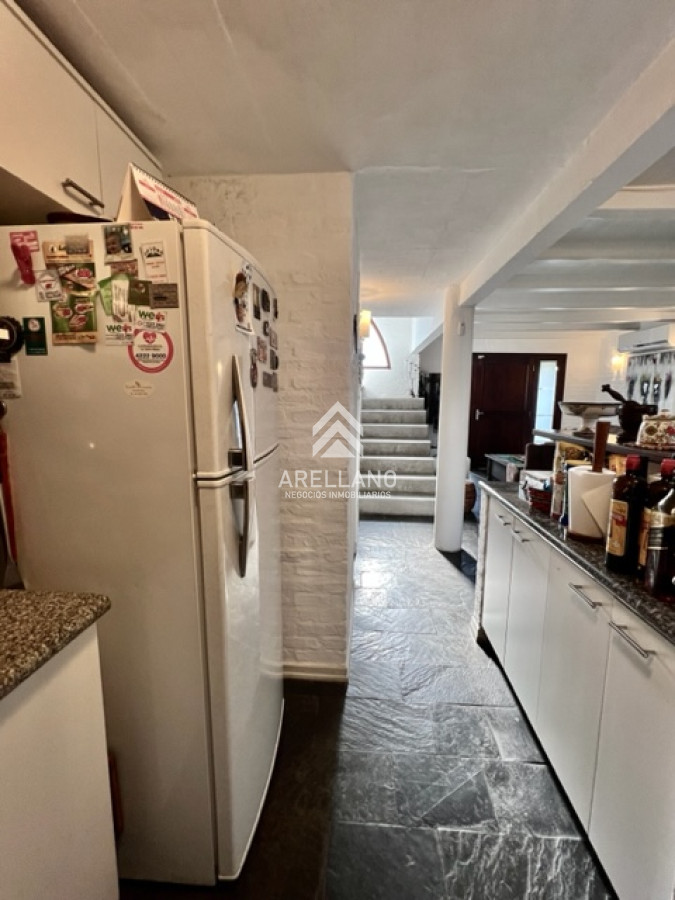 Casa ID.6031 - Casa en venta, punta del este, 2 dormitorios, Barrio privado parque pinares