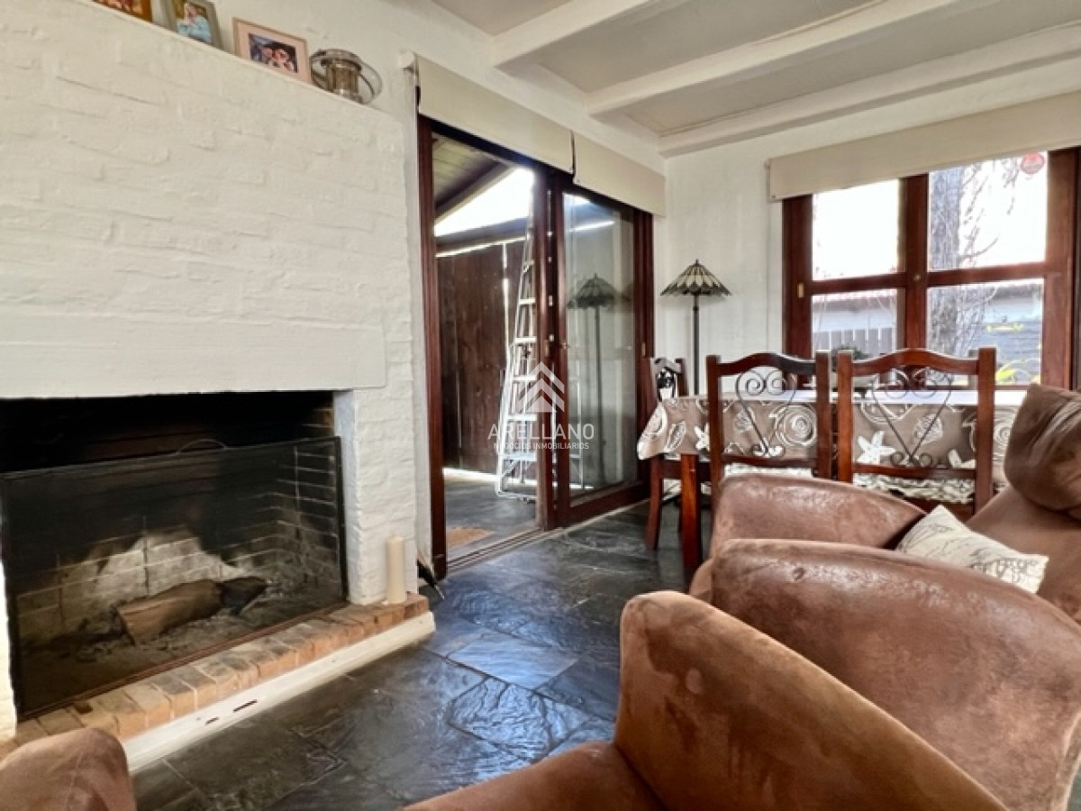 Casa ID.6031 - Casa en venta, punta del este, 2 dormitorios, Barrio privado parque pinares