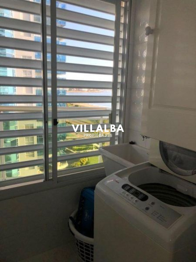 Apartamento ID.4334 - Venta de Apartamento 3 DORMITORIOS en PLAYA MANSA , PUNTA DEL ESTE