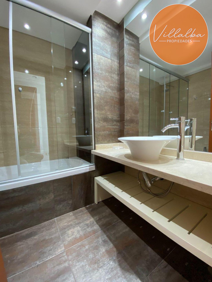 Apartamento ID.2475 - Playa Mansa 2 dormitorios
