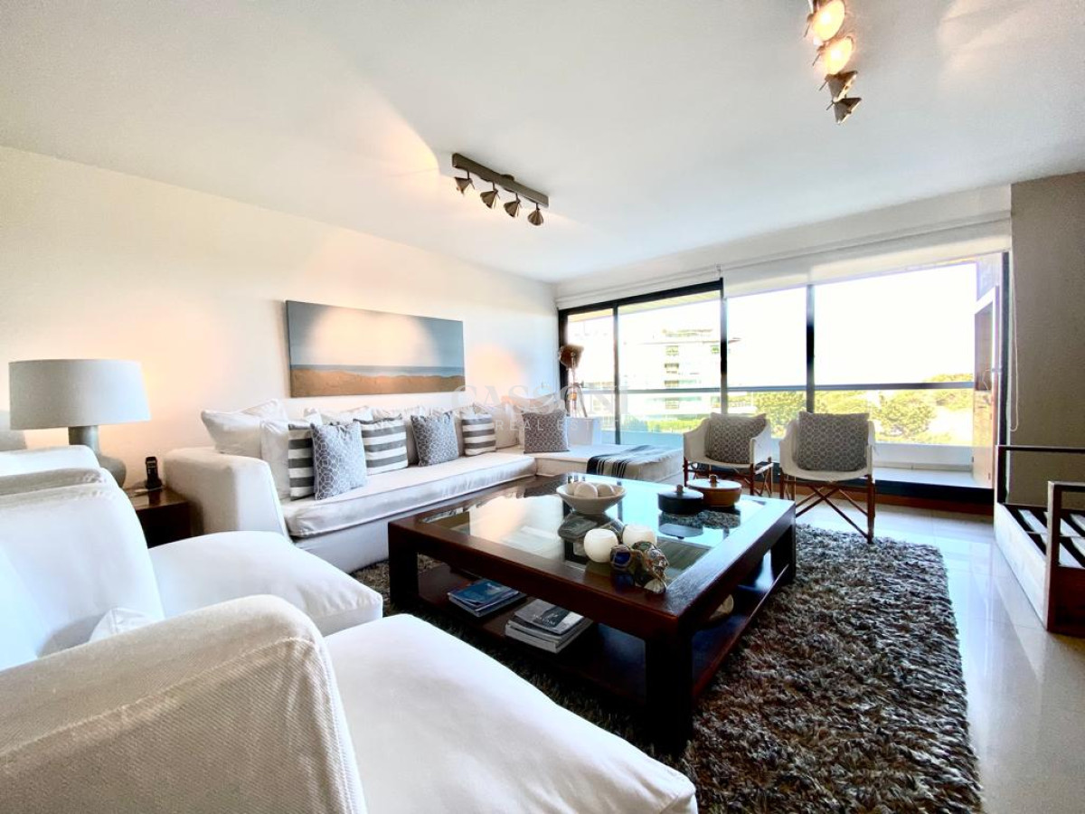 Apartamento ID.859 - Venta de Apartamento 3 DORMITORIOS en Rincón del Indio, Punta del Este.
