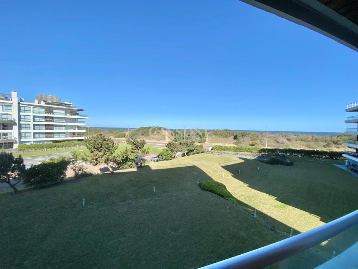 Apartamento ID.859 - Venta de Apartamento 3 DORMITORIOS en Rincón del Indio, Punta del Este.