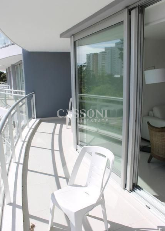 Apartamento ID.2295 - APARTAMENTO EN VENTA SUNRISE TOWER 2 DORMITORIOS MAS SERVICIO PUNTA DEL ESTE