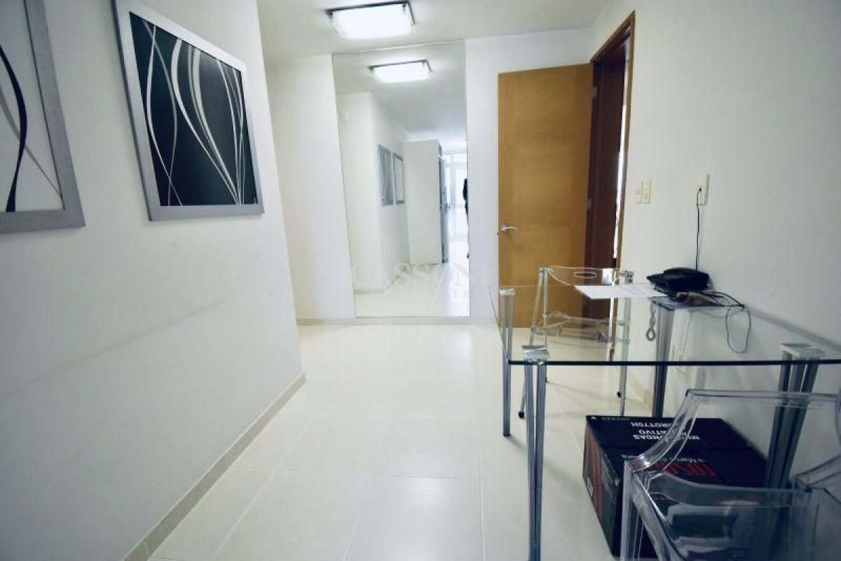 Apartamento ID.942 - Apartamento en venta Playa Mansa 3 dormitorios SEASONS