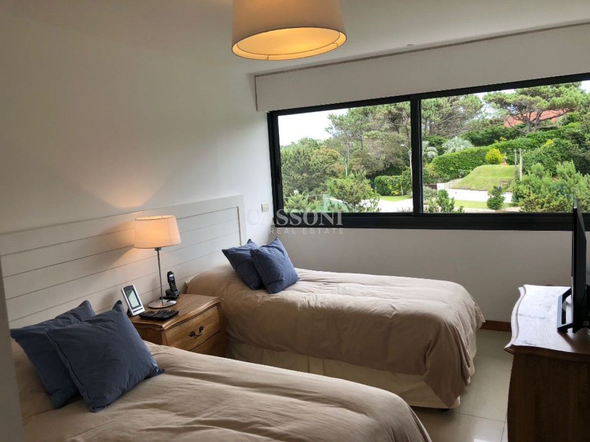 Apartamento ID.859 - Venta de Apartamento 3 DORMITORIOS en Rincón del Indio, Punta del Este.
