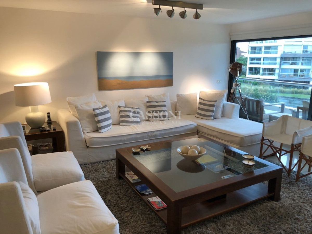 Apartamento ID.859 - Venta de Apartamento 3 DORMITORIOS en Rincón del Indio, Punta del Este.