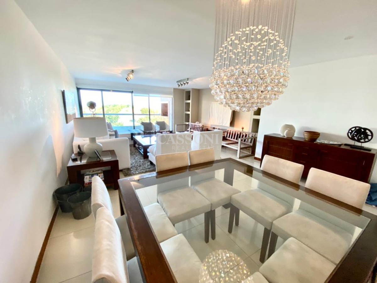 Apartamento ID.859 - Venta de Apartamento 3 DORMITORIOS en Rincón del Indio, Punta del Este.
