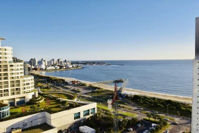 Apartamento en venta Playa Mansa 2 dormitorios