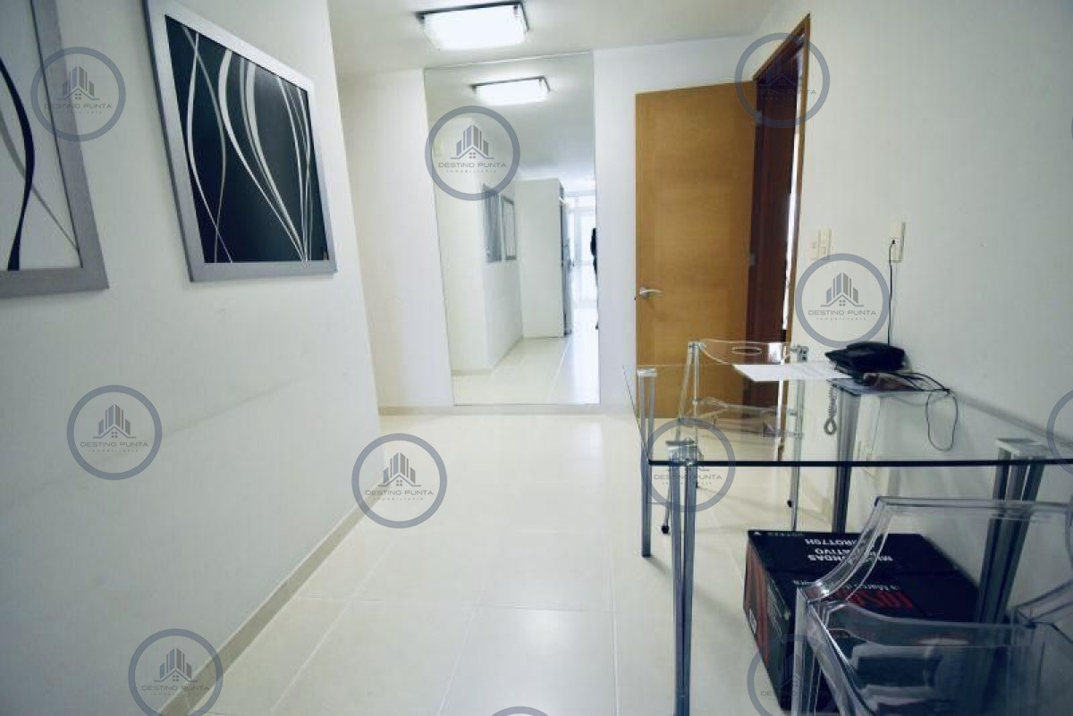 Apartamento ID.1116 - Apartamento en Playa Mansa, 3 Dormitorios 