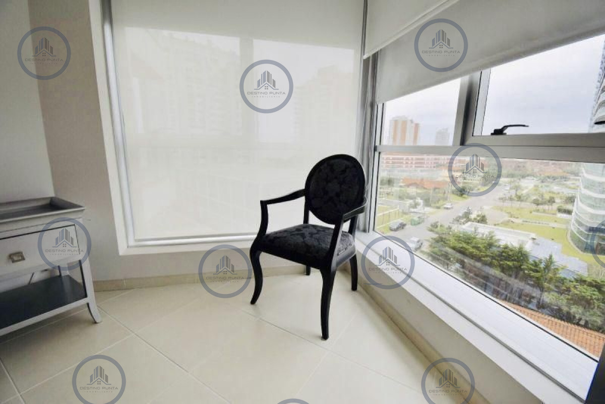 Apartamento ID.1116 - Apartamento en Playa Mansa, 3 Dormitorios 