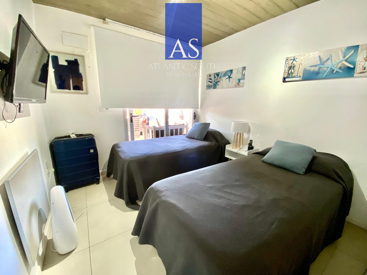 Apartamento ID.4405 - Apartamento en venta 2 dormitorios moderno minimalista con parrillero próximo al mar