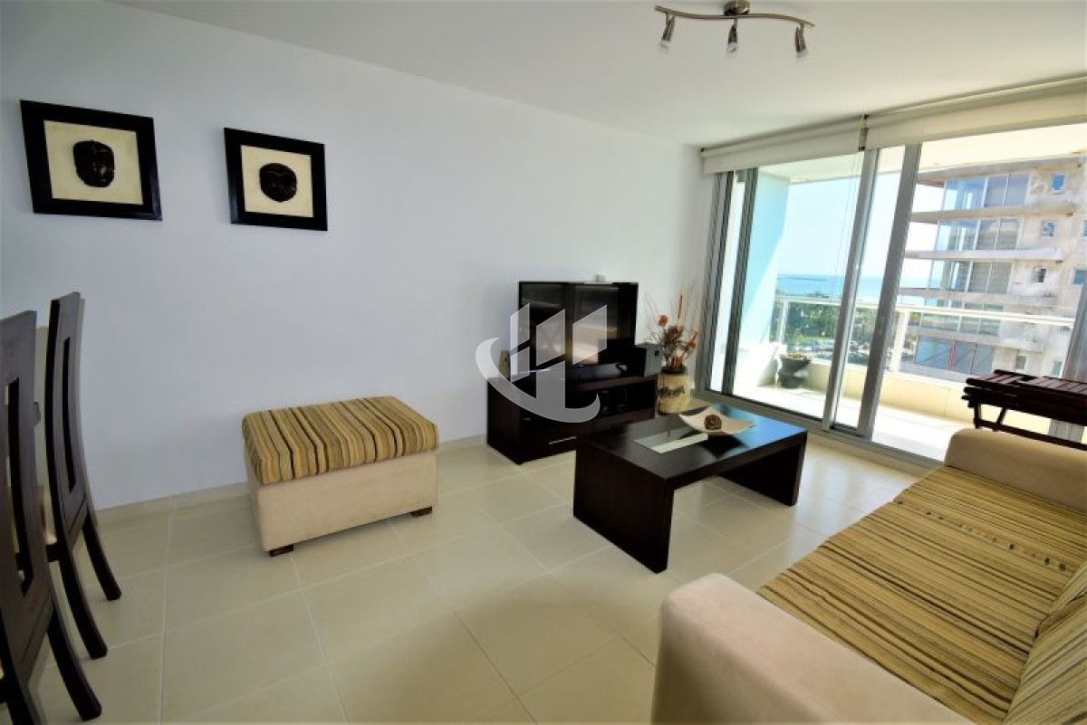 Apartamento ID.153 - Apartamento en alquiler temporario Playa Mansa 2 dormitorios