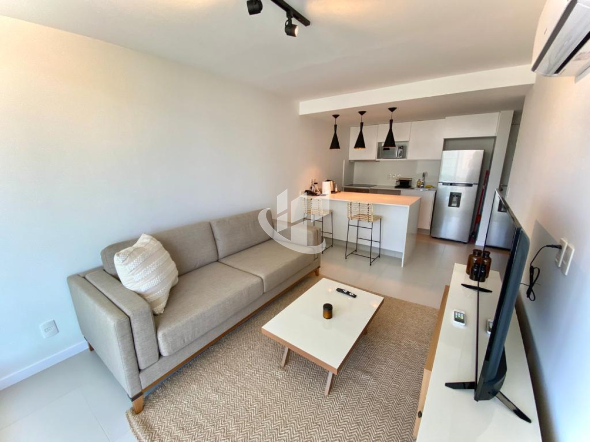 Apartamento ID.150 - Venta de Apartamento 1 DORMITORIO en Punta del Este, Playa Mansa 