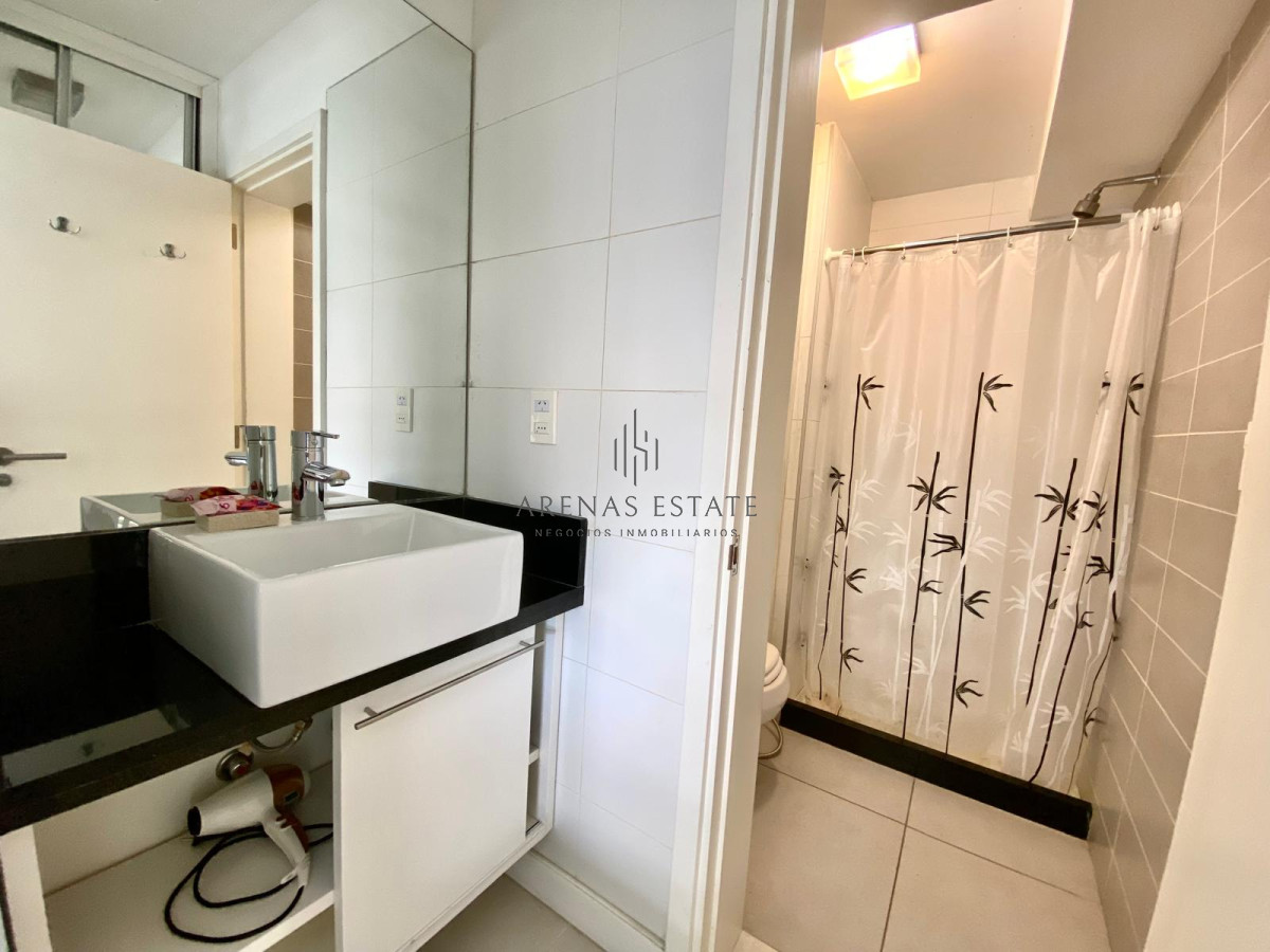 Apartamento ID.3740 - OPORTUNIDAD UNICA VENTA APARTAMENTO 2 DORMITORIOS EN PENINSULA PUNTA DEL ESTE LUX TOWER