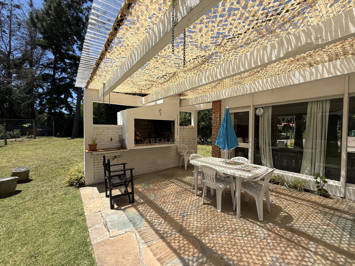 Casa ID.4175 - Casa en venta - Ubicación estratégica y gran terreno