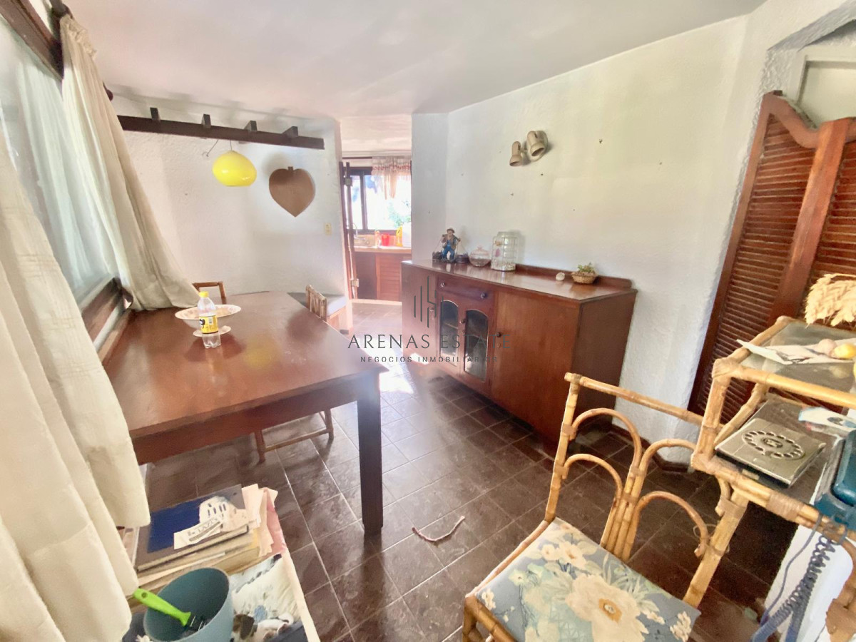 Casa ID.2965 - Importante punto en alquiler!