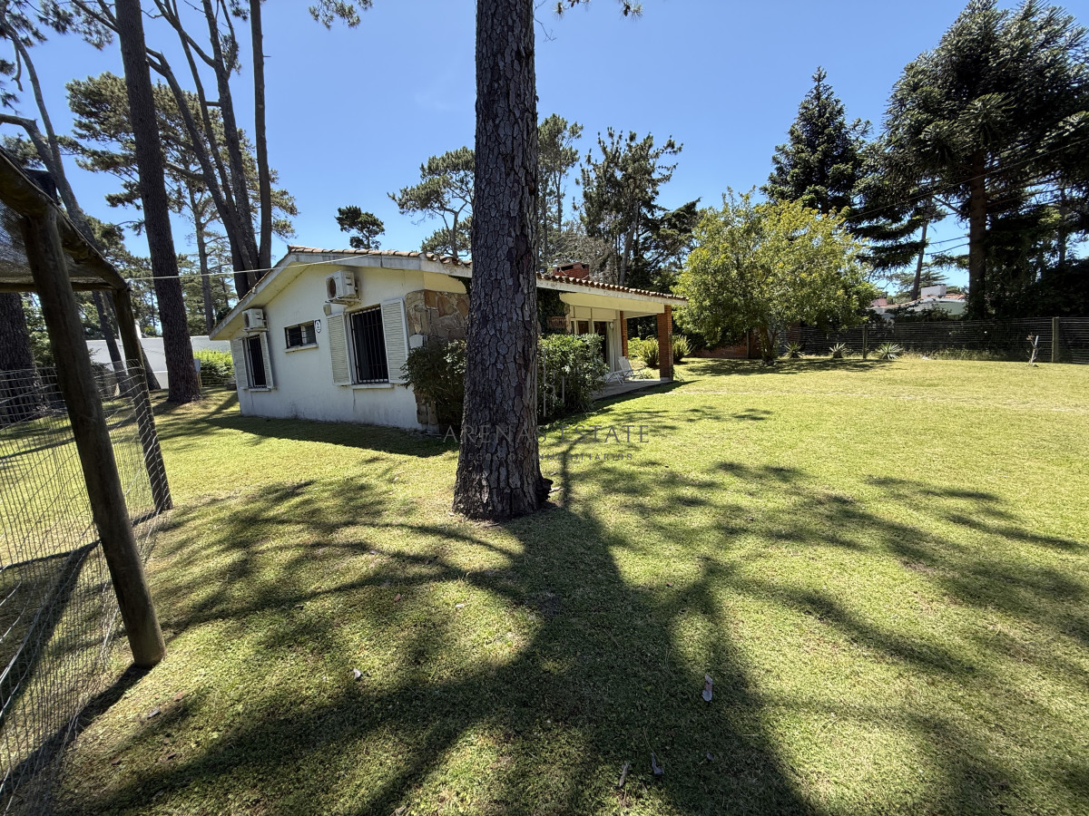 Casa ID.4175 - Casa en venta - Ubicación estratégica y gran terreno