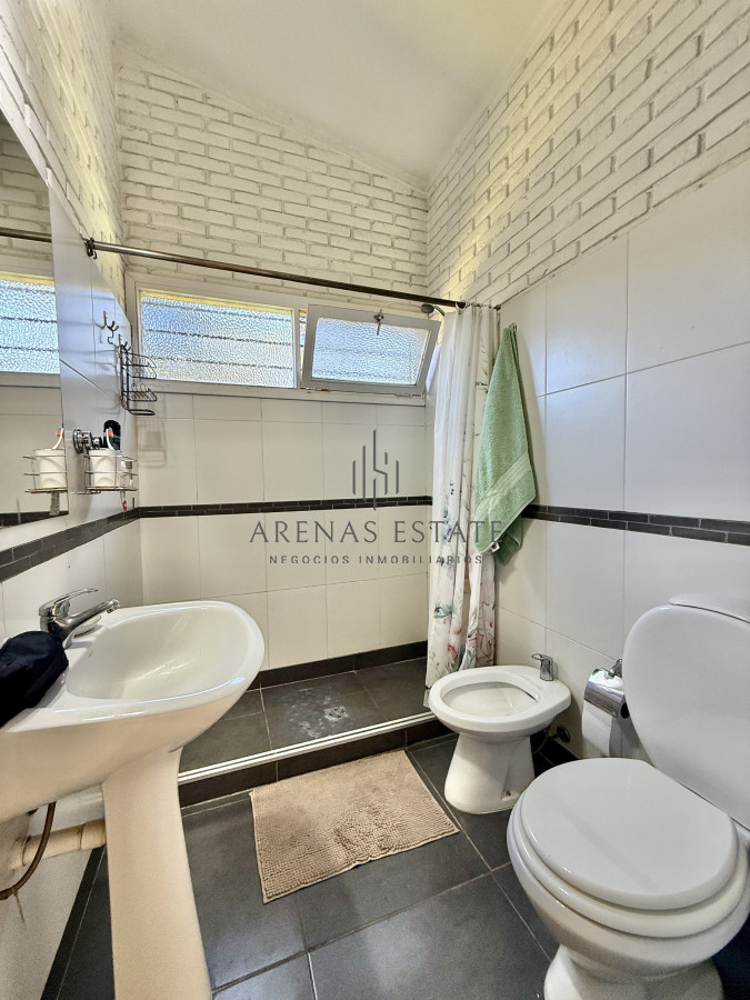 Casa ID.4175 - Casa en venta - Ubicación estratégica y gran terreno