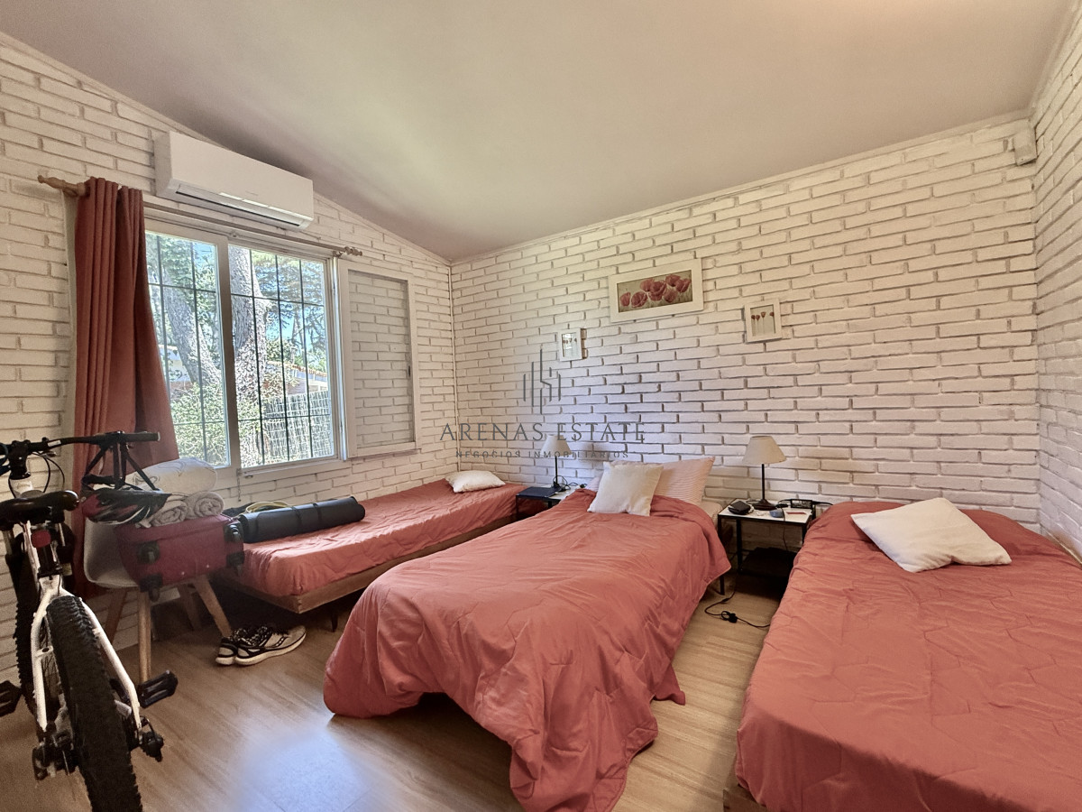 Casa ID.4175 - Casa en venta - Ubicación estratégica y gran terreno