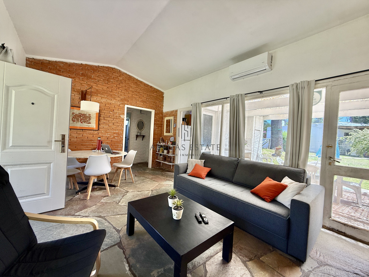 Casa ID.4175 - Casa en venta - Ubicación estratégica y gran terreno