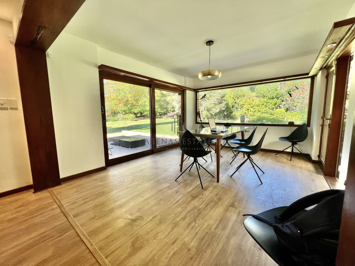 Casa ID.2967 - Venta de Casa 4 DORMITORIOS en Club del Lago golf, Punta Ballena, Punta del Este