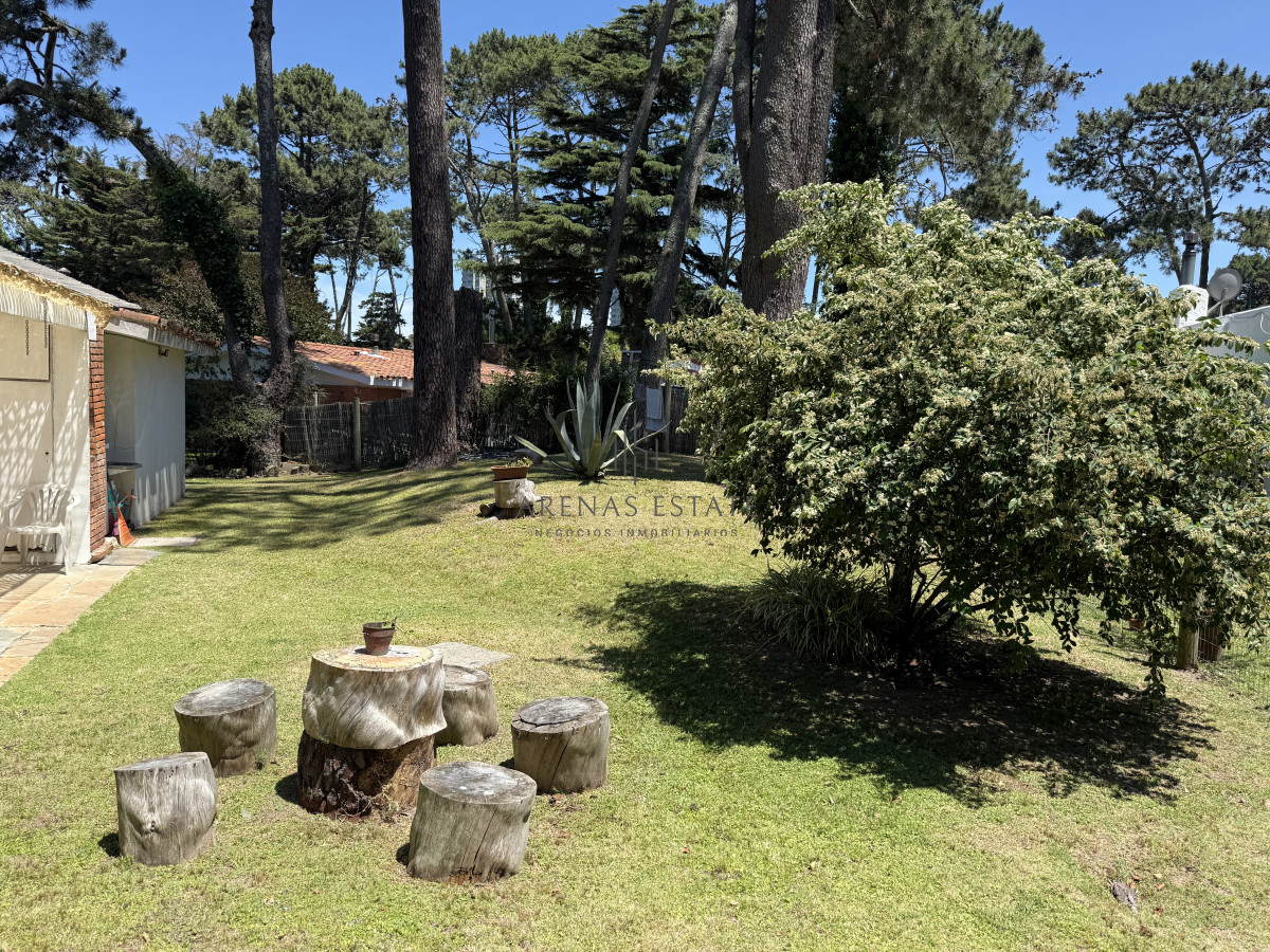 Casa ID.4175 - Casa en venta - Ubicación estratégica y gran terreno