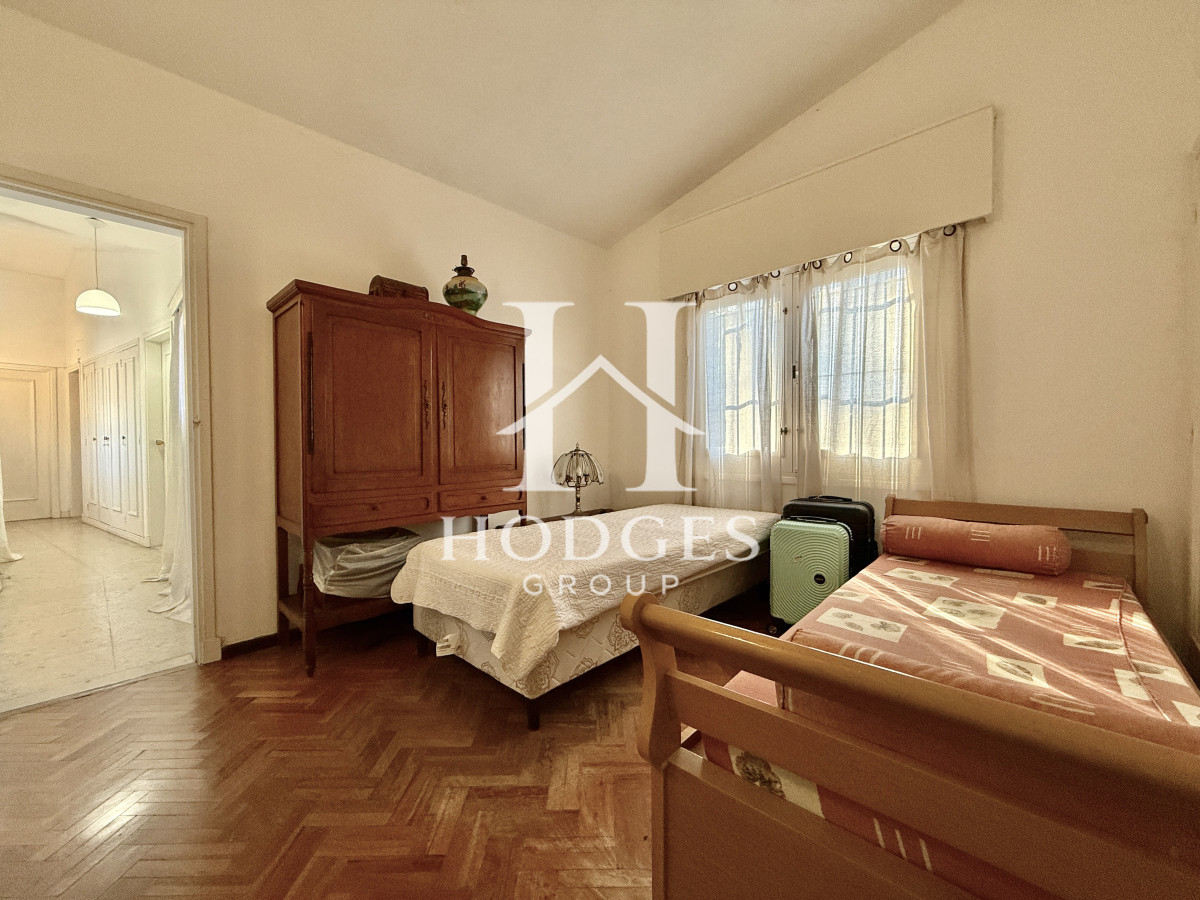 Casa ID.642 - OPORTUNIDAD CASA EN PLAYA MANSA EN 4 DORMITORIOS ZONA CON POTENCIAL COMERCIAL