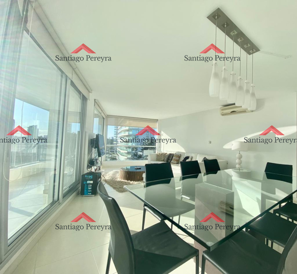 Apartamento ID.14756 - Apartamento 3 dormitorios en Playa Mansa Punta del Este
