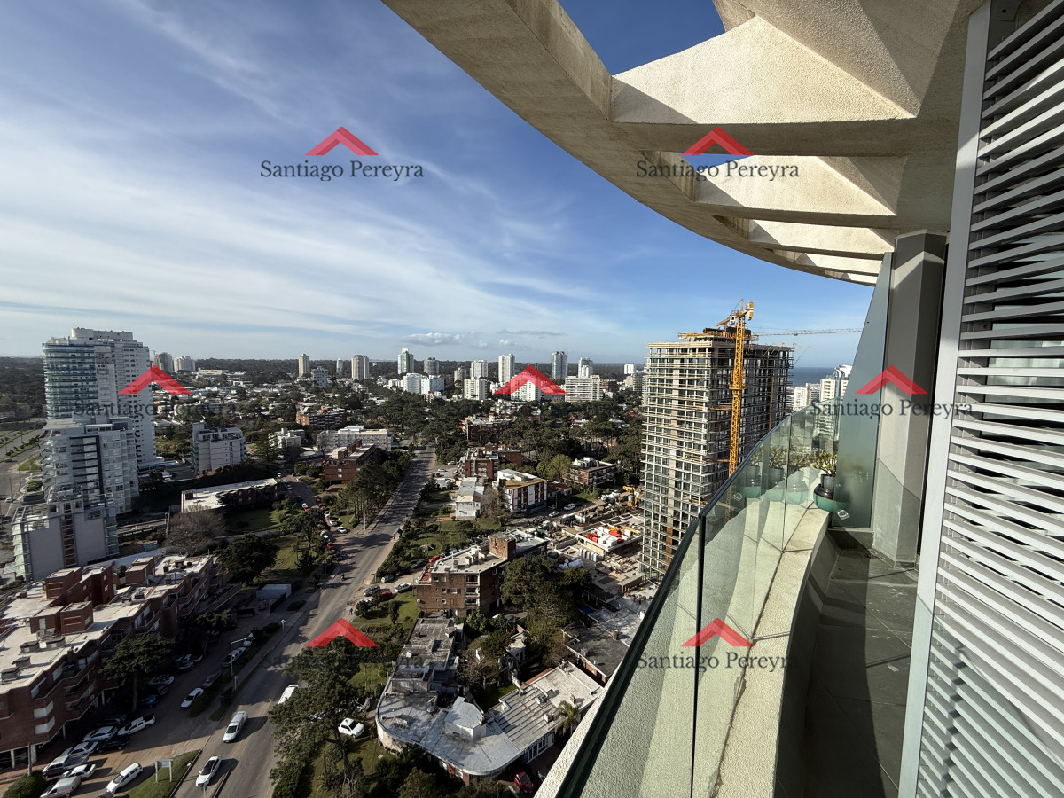 Apartamento ID.16725 - OPORTUNIDAD APARTAMENTO 2 DORMITORIOS EN TORRE DE CATEGORIA CON EXELENT VISTA Y TODOS LOS SERVICIOS 