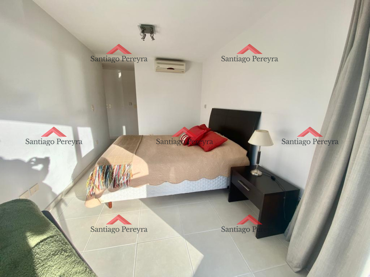 Apartamento ID.14756 - Apartamento 3 dormitorios en Playa Mansa Punta del Este