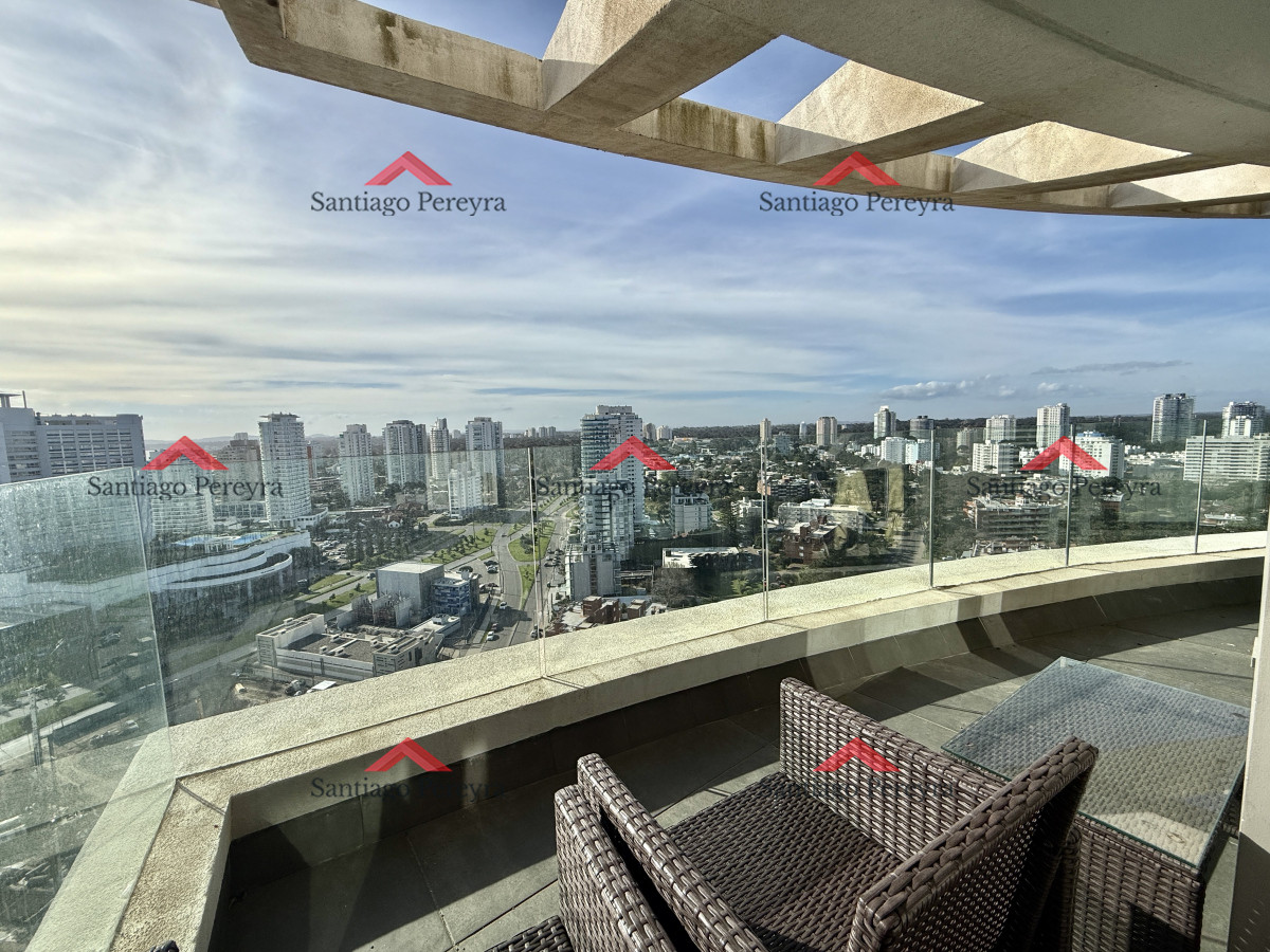 Apartamento ID.16725 - OPORTUNIDAD APARTAMENTO 2 DORMITORIOS EN TORRE DE CATEGORIA CON EXELENT VISTA Y TODOS LOS SERVICIOS 