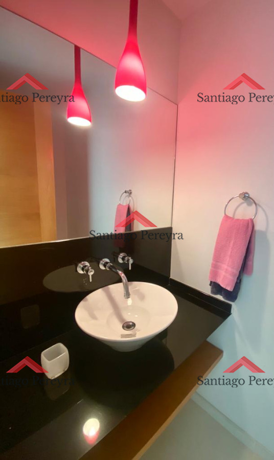 Apartamento ID.14756 - Apartamento 3 dormitorios en Playa Mansa Punta del Este