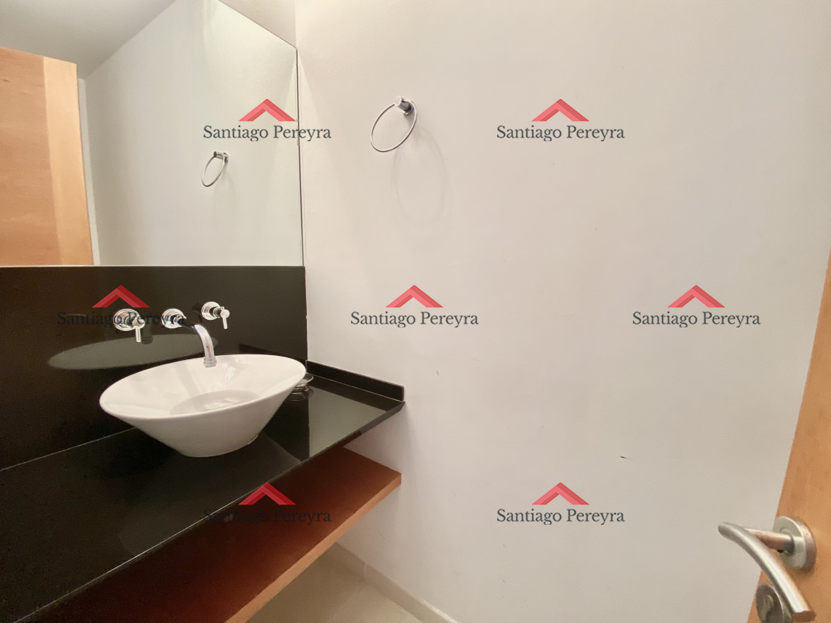 Apartamento ID.17060 - Apartamento en alquiler temporario Playa Mansa 2 dormitorios