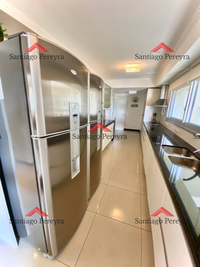 Apartamento ID.12952 - Apartamento en venta Playa Brava 3 dormitorios