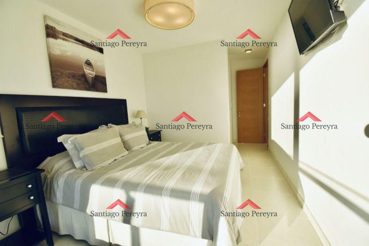Apartamento ID.14301 - Apartamento en venta Playa Mansa 2 dormitorios