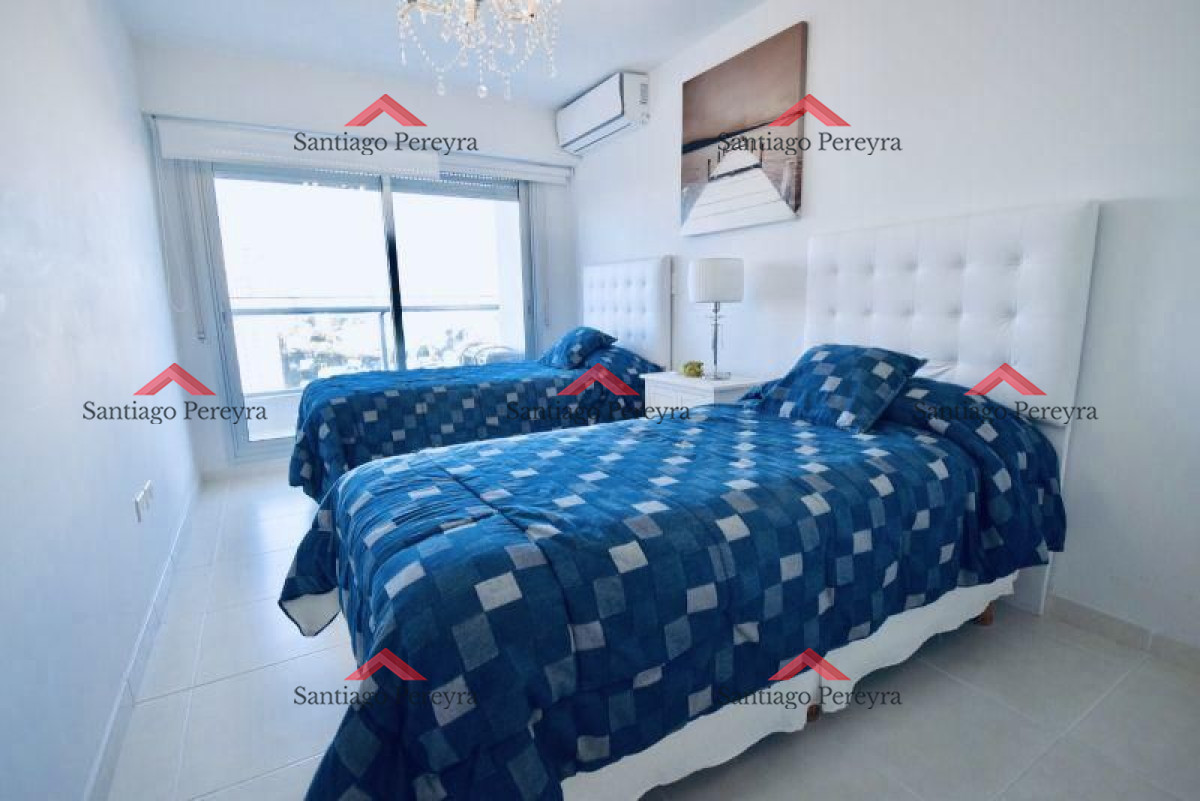 Apartamento ID.14301 - Apartamento en venta Playa Mansa 2 dormitorios