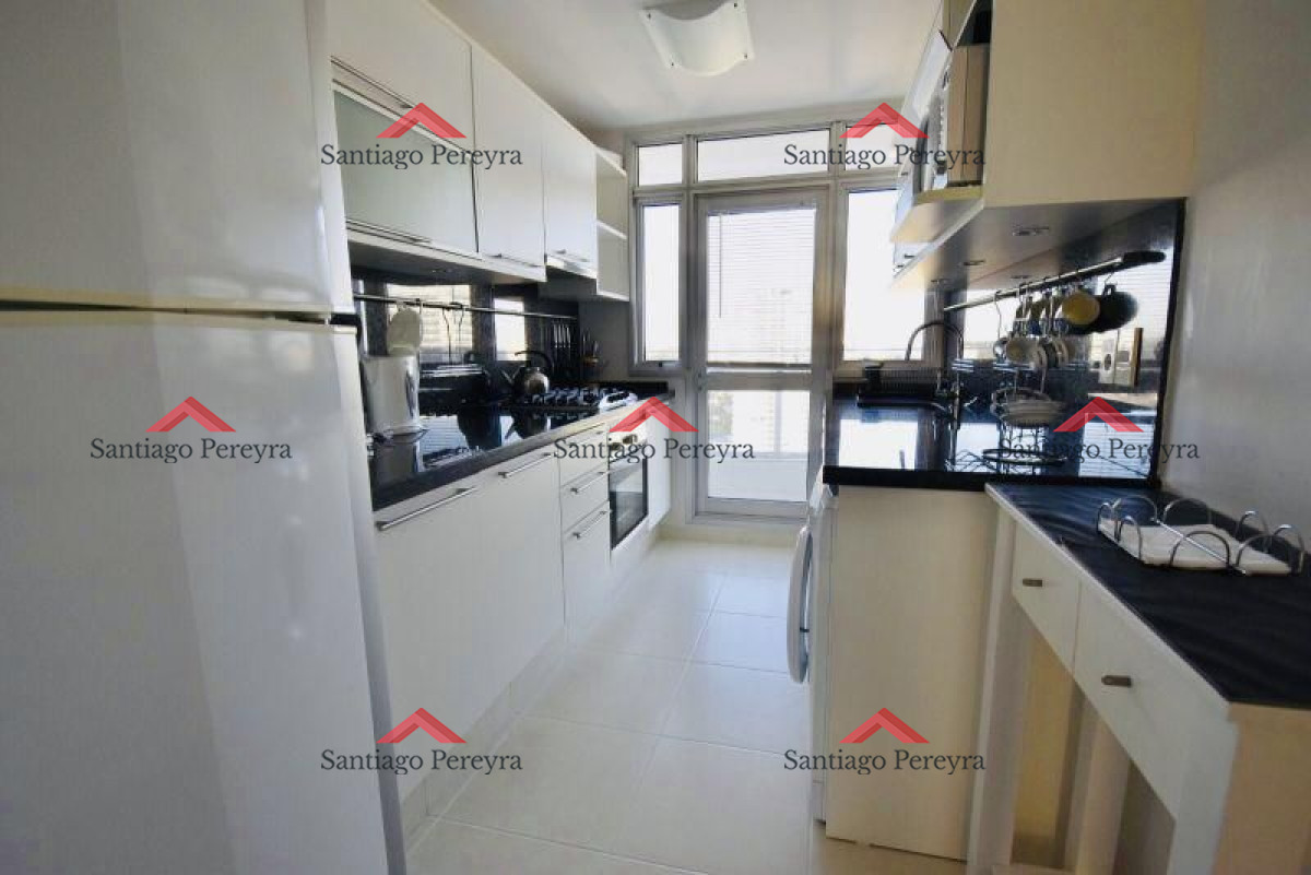 Apartamento ID.14301 - Apartamento en venta Playa Mansa 2 dormitorios