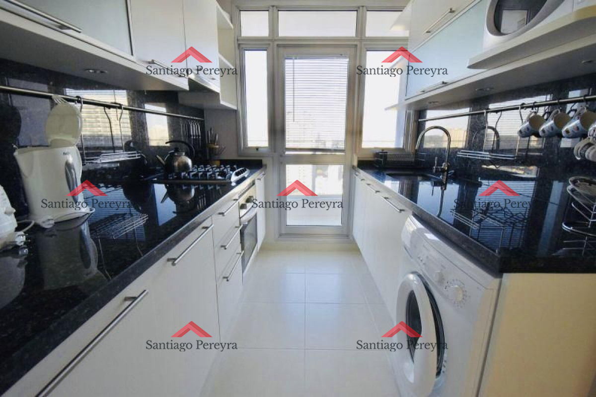 Apartamento ID.14301 - Apartamento en venta Playa Mansa 2 dormitorios